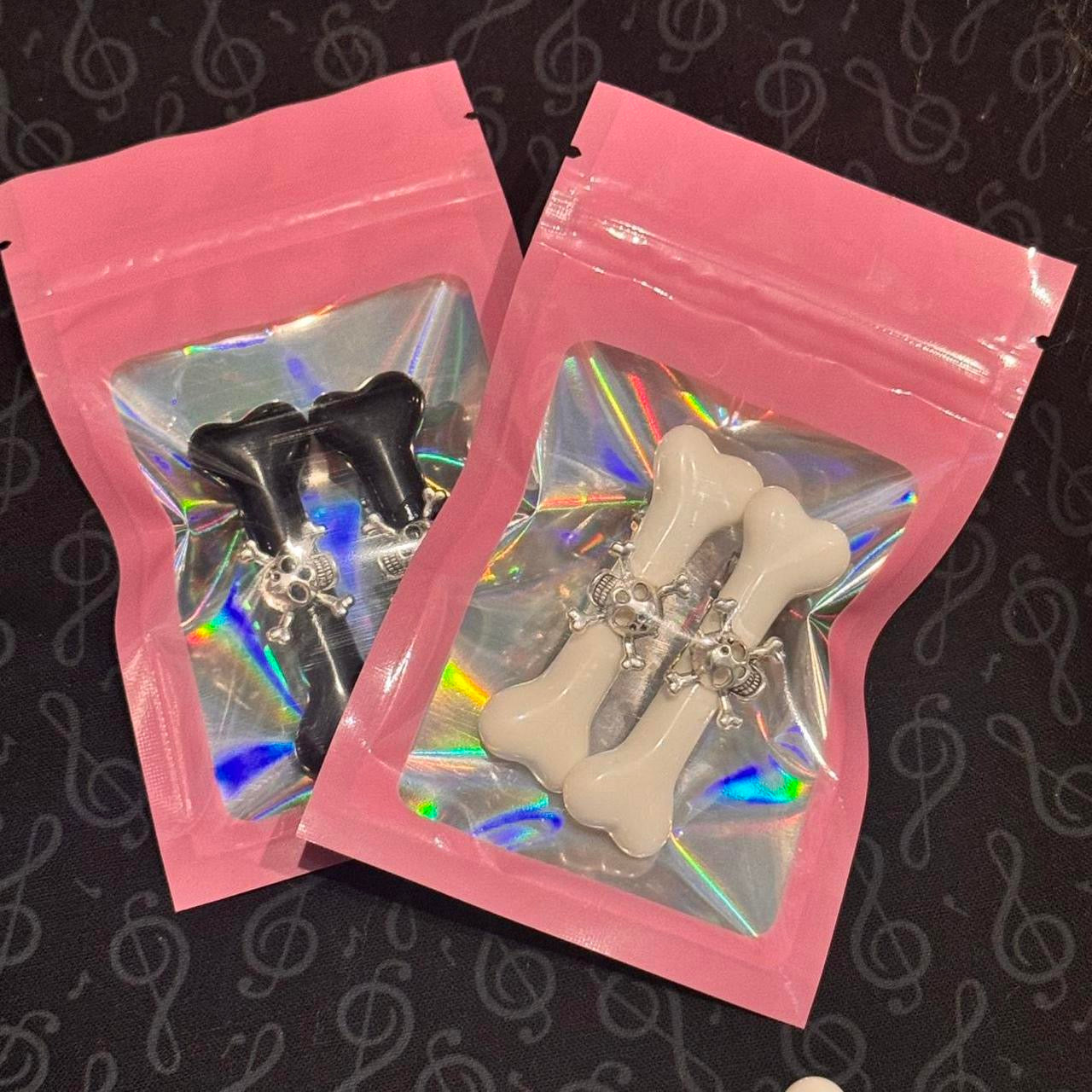 CrossBone Clips
